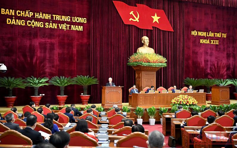 Details of 08 acts of abusing positions and powers in cadre work in Vietnam
