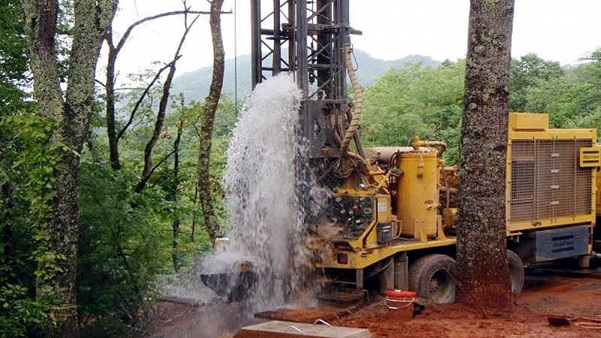 Application on requesting extension or adjustment of underground water drilling license content in Vietnam