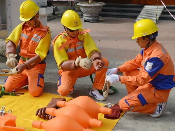 Biện pháp xử lý sự cố kỹ thuật gây mất an toàn, vệ sinh lao động nghiêm trọng và ứng cứu khẩn cấp
