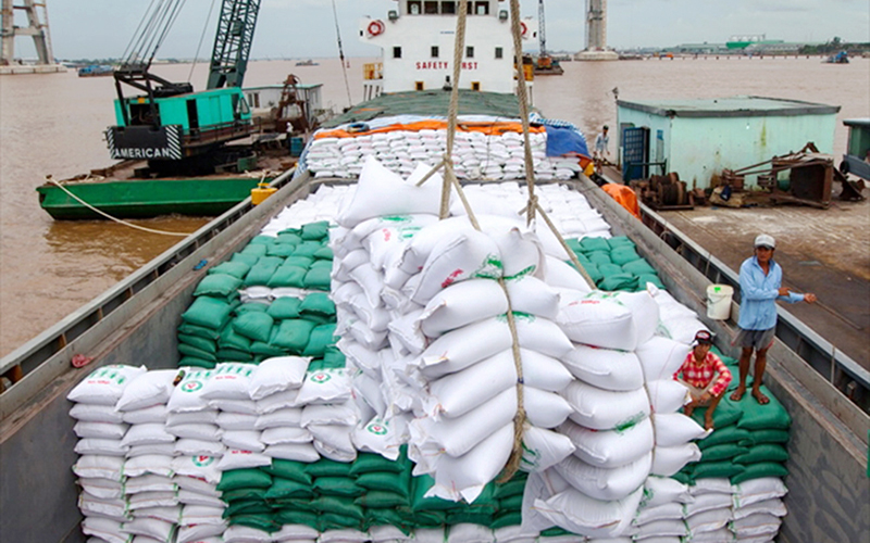 Hồ sơ đề nghị cấp Giấy chứng nhận đủ điều kiện kinh doanh xuất khẩu gạo