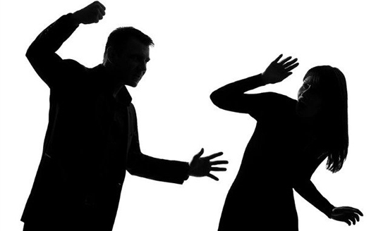 09 hành vi bạo lực gia đình áp dụng giữa người đã ly hôn từ ngày 25/12/2023