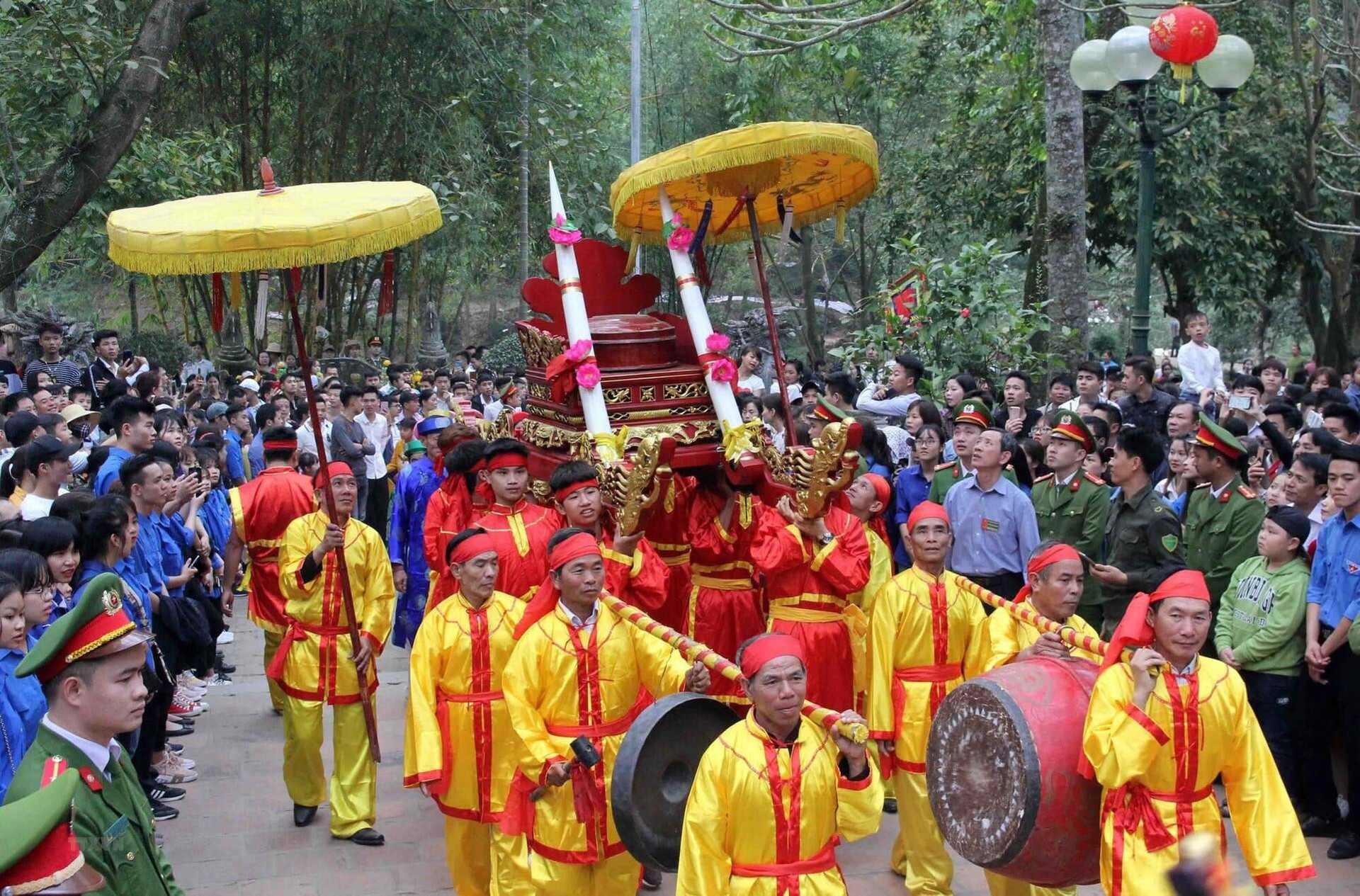 To ensure a civilized and economical lifestyle during the 2024 Lunar New Year religious activities in Vietnam