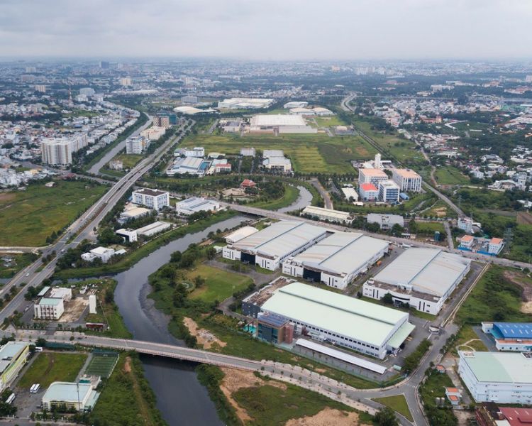 Requirements for investors of projects on investment in hi-tech park infrastructure construction and business in Vietnam