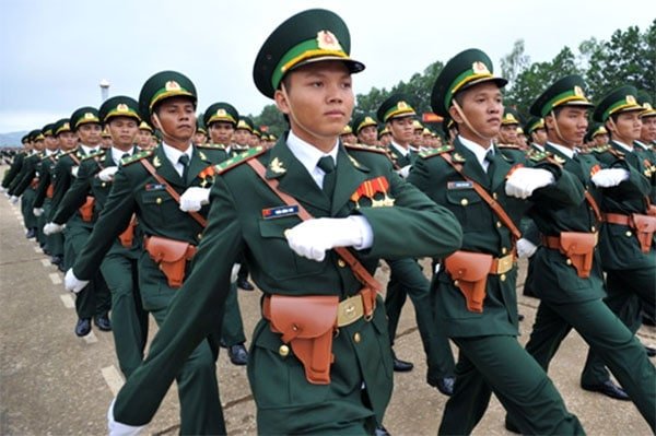 Quy định mới về trang phục dự lễ của nam sĩ quan, quân nhân chuyên nghiệp