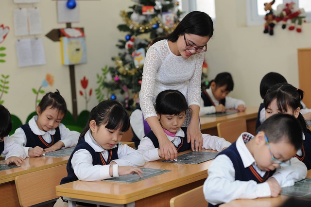 Guidance on implementation of digital citizenship education at the primary level in Vietnam