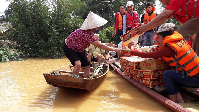 Tăng cường công tác bảo đảm an toàn thực phẩm, phòng chống ngộ độc thực phẩm, khắc phục hậu quả cơn bão số 3