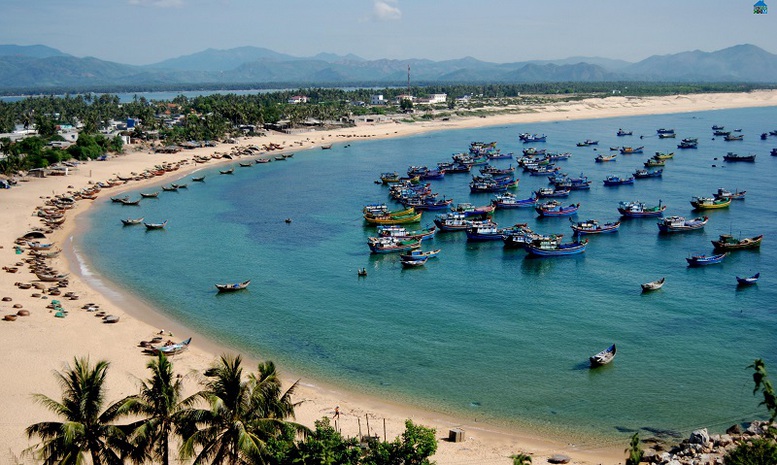Solutions for managing the implementation of the Master Plan on the sustainable exploitation and use of coastal resources in Vietnam