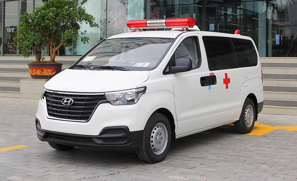 Standards and norms for ambulances in Vietnam from December 23, 2014