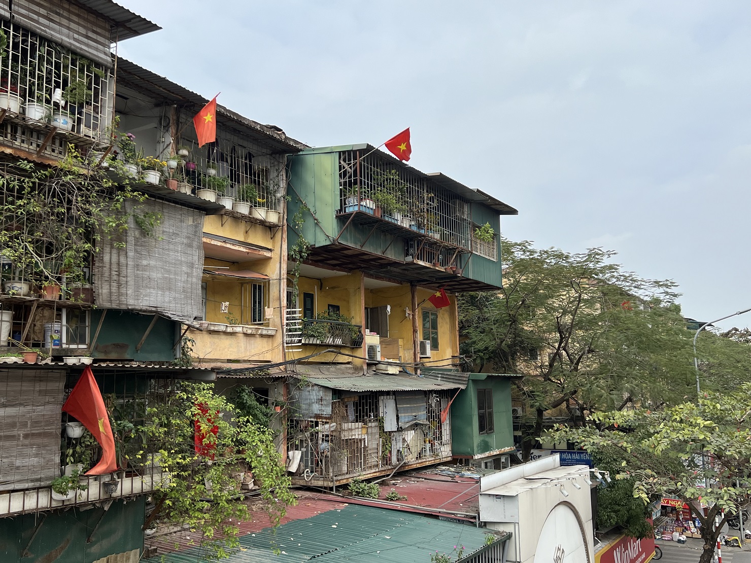 Dossiers and procedures for approving the investment policy for the renovation and reconstruction of apartment building investment projects in Vietnam