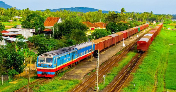 Contents of railway traffic inspection and control in Vietnam from January 1, 2025