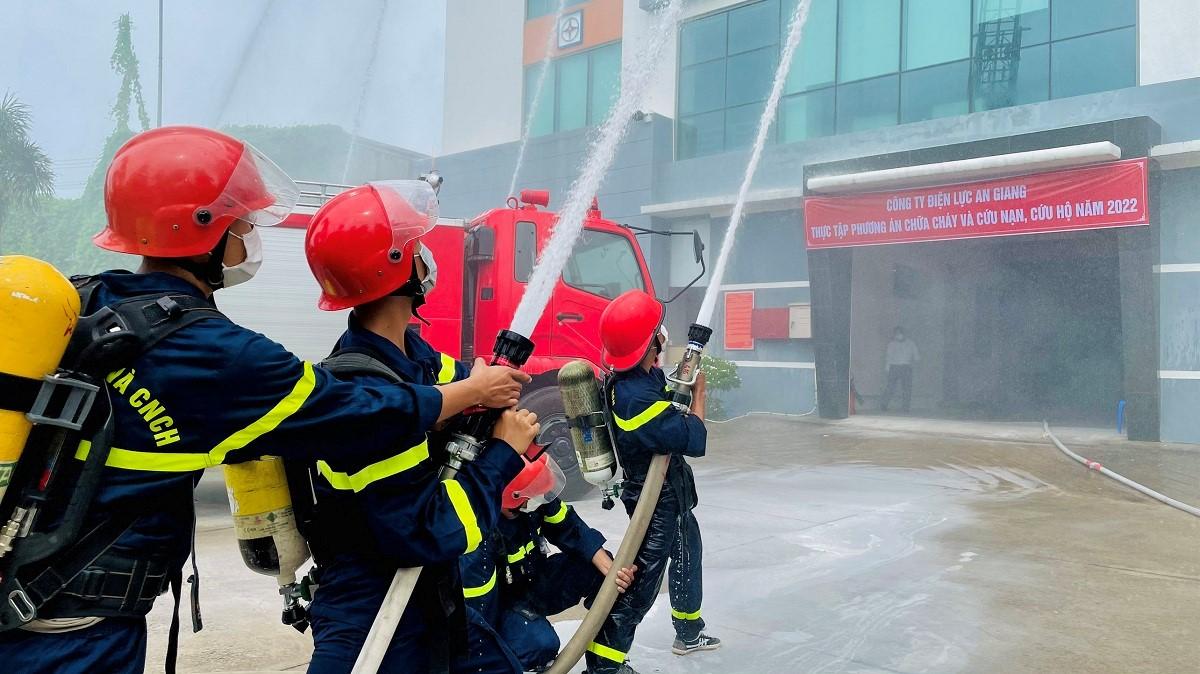 Luật Phòng cháy chữa cháy và cứu nạn cứu hộ 2024 có hiệu lực từ 01/7/2025