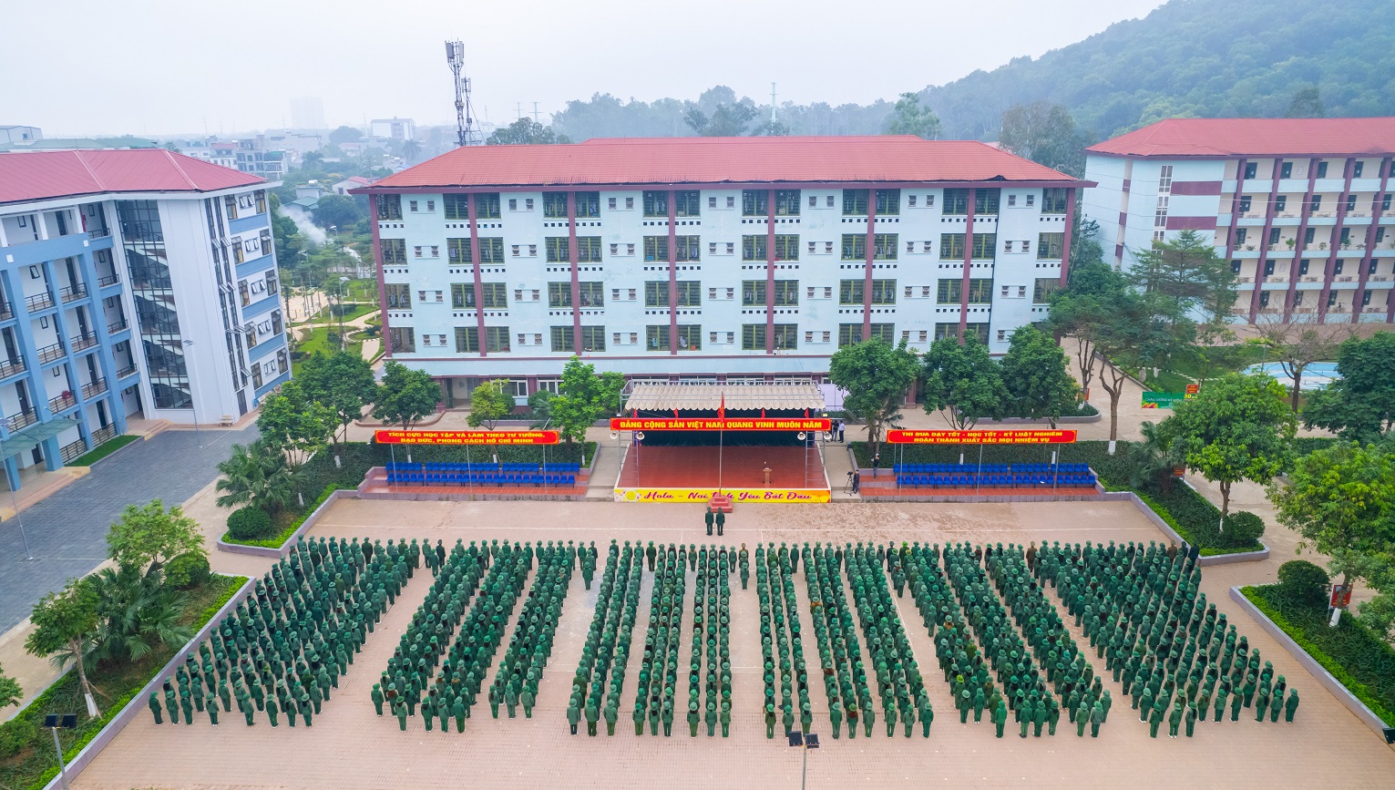 Conditions and authority for issuing national defense and security education certificates in higher education institutions in Vietnam