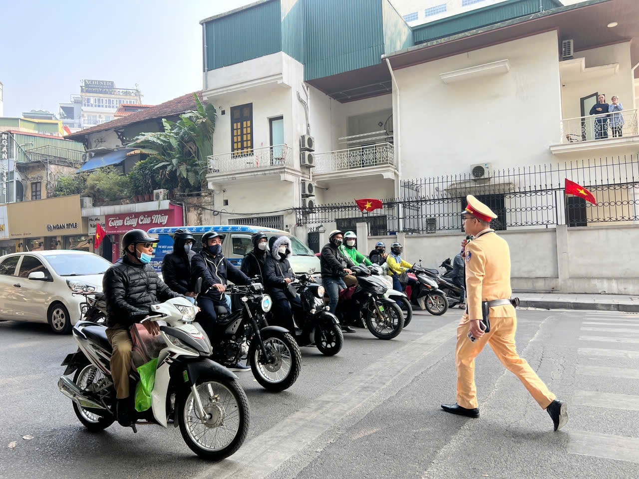 Vehicle owners subject to traffic violation penalties in Vietnam under Decree 168/2024