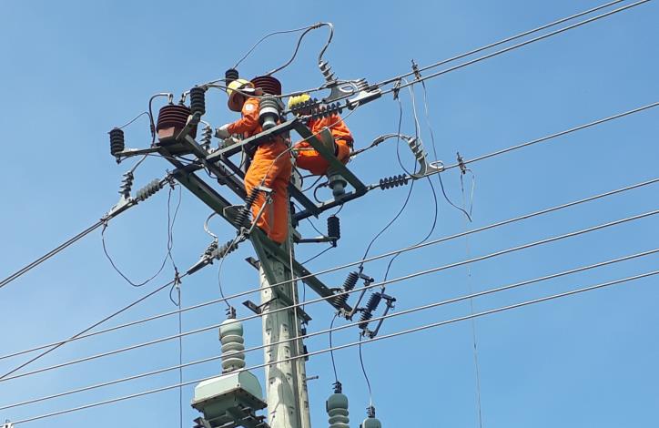 Regulations on procedures for suspension and reduction of electricity supply in cases of force majeure events or incidents in Vietnam