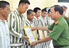 Hướng dẫn xét đặc xá năm 2025 đối với người đang được tạm đình chỉ chấp hành án phạt tù