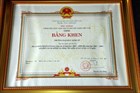 Tiêu chuẩn xét tặng bằng khen của Thủ tướng Chính phủ đối với viên chức ngành giáo dục có nhiều thành tích trong thực hiện Nghị quyết 18