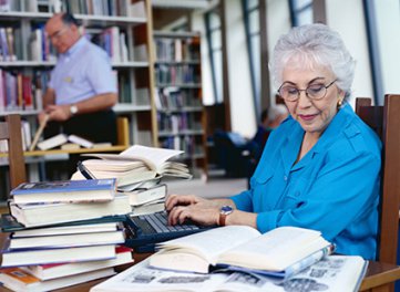 Người lao động cao tuổi có được rút ngắn thời gian làm việc theo quy định mới?