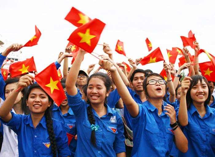 Chánh văn phòng Đoàn thanh niên cộng sản Hồ Chí Minh có phải là công chức không?