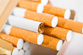 Điều kiện về số lượng thương nhân bán buôn để được cấp giấy phép phân phối sản phẩm thuốc lá