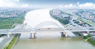 Xây dựng cầu qua sông có đê phải đảm bảo điều kiện như thế nào?
