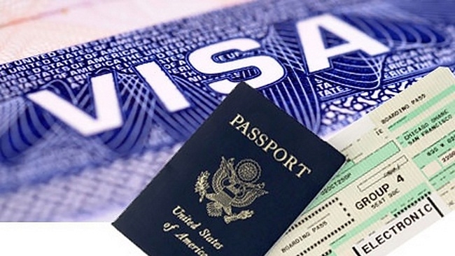 Thủ tục cấp giấy miễn thị thực khi nhập cảnh vào Việt Nam tại Cục Quản lý xuất nhập cảnh