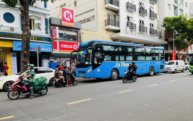 Ho Chi Minh City Department of Transportation proposes banning sleeper ...