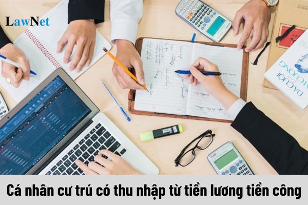 Cá nhân cư trú có thu nhập từ tiền lương tiền công trực tiếp quyết toán thuế TNCN với cơ quan thuế khi nào?