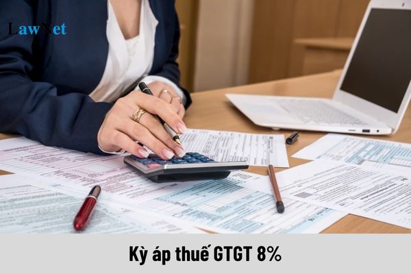 Chênh lệch thuế GTGT của hàng hóa, dịch vụ bán ra mua vào trong kỳ áp thuế GTGT 8% trên Phụ lục kê khai GTGT theo NQ142?