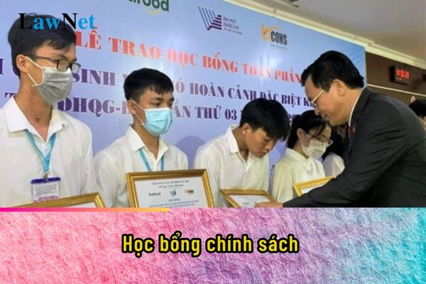 Mẫu bảng cam kết về học bổng chính sách đối với sinh viên theo chế độ cử tuyển là mẫu nào?