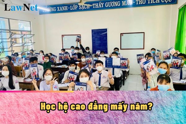 Học hệ cao đẳng mấy năm? Chương trình đào tạo hệ cao đẳng sẽ như thế nào?