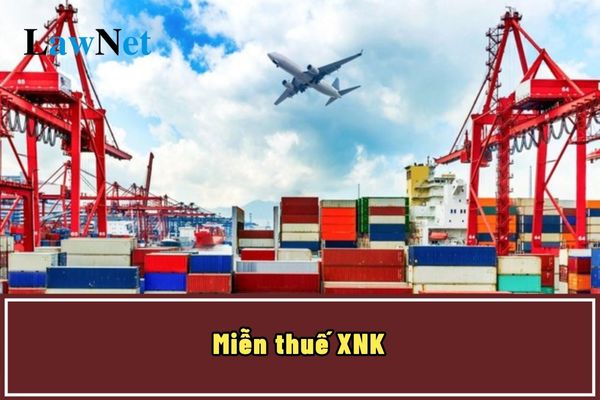 Có được miễn thuế XNK với tài sản di chuyển của tổ chức nước ngoài cho tổ chức Việt Nam không?