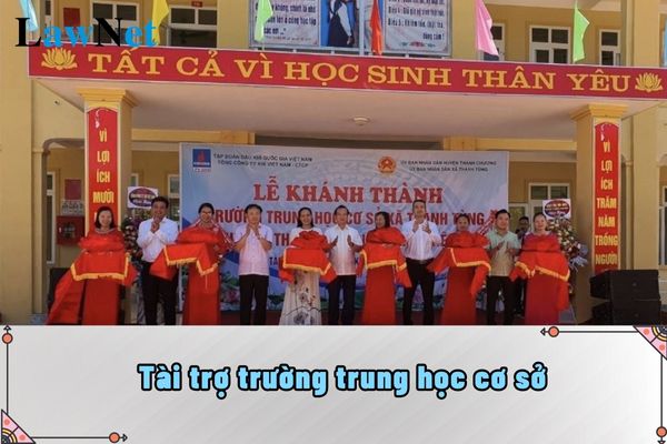 Trường trung học cơ sở được tài trợ kim cương thì có được nhận hay không?