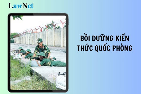 Đoàn viên đủ 18 tuổi có thuộc đối tượng bồi dưỡng kiến thức quốc phòng và an ninh?