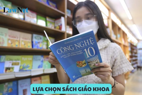 Quy trình lựa chọn sách giáo khoa trong cơ sở giáo dục phổ thông như thế nào?