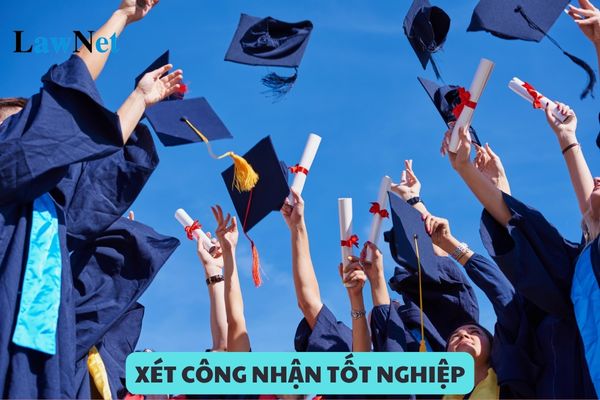 Có bao nhiêu đợt xét công nhận tốt nghiệp THCS trong một năm?