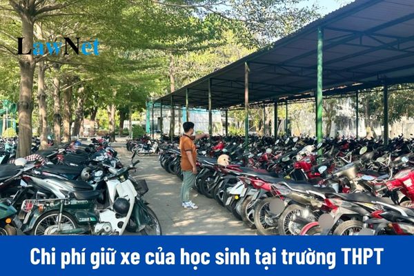 Có được vận động tài trợ để chi trả chi phí giữ xe của học sinh tại trường THPT không?