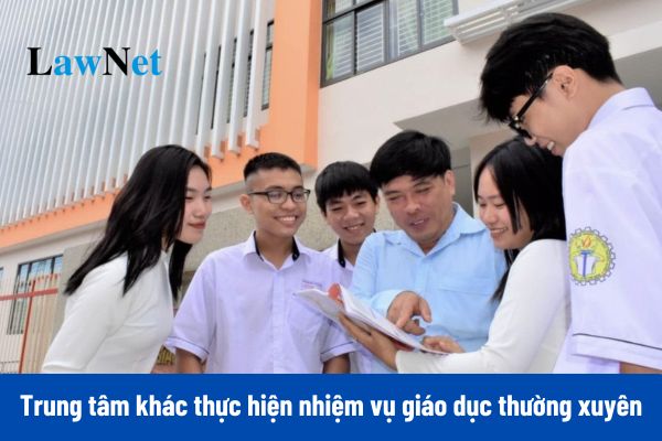 Đình chỉ hoạt động của trung tâm khác thực hiện nhiệm vụ giáo dục thường xuyên khi nào?