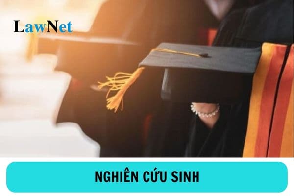 Nghiên cứu sinh được xét công nhận trình độ và cấp bằng tiến sĩ khi nào?