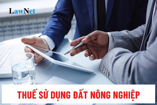 Từ năm thứ hai trở đi người nộp thuế sử dụng đất nông nghiệp nộp tiền thuế mấy lần trong năm?