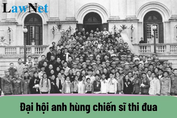 Đại hội anh hùng chiến sĩ thi đua ngày 1 tháng 5 năm 1952 đã tôn vinh bao nhiêu anh hùng?