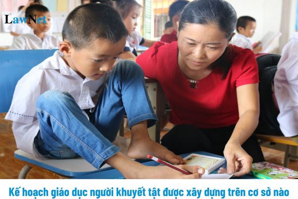 Kế hoạch giáo dục người khuyết tật được xây dựng trên cơ sở nào? Nhà nước có chính sách hỗ trợ thực hiện giáo dục hòa nhập không?