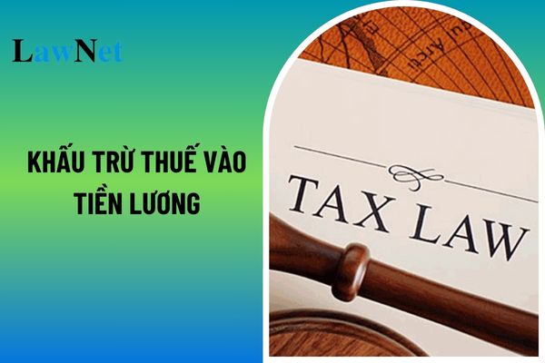 Người đang nợ thuế bị cưỡng chế thi hành quyết định hành chính về quản lý thuế bằng cách khấu trừ thuế vào tiền lương đúng không? 