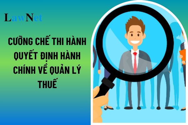 Người nộp thuế bị cưỡng chế thi hành quyết định hành chính về quản lý thuế bằng biện pháp nào khi đang làm việc theo biên chế?