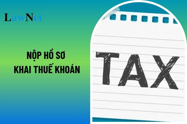 Danh sách đối tượng bắt buộc nộp hồ sơ khai thuế khoán trước 15 12 năm 2024? 