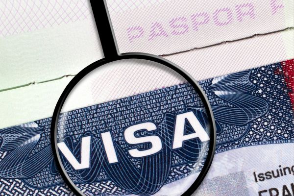 Công dân của nước được Việt Nam đơn phương miễn thị thực được nâng thời hạn tạm trú từ 15 ngày lên đến 45 ngày?