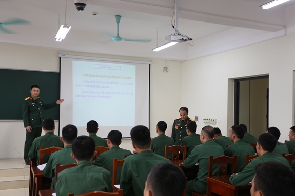 Standards for the title of excellent lecturer at the Ministry of National Defense in Vietnam