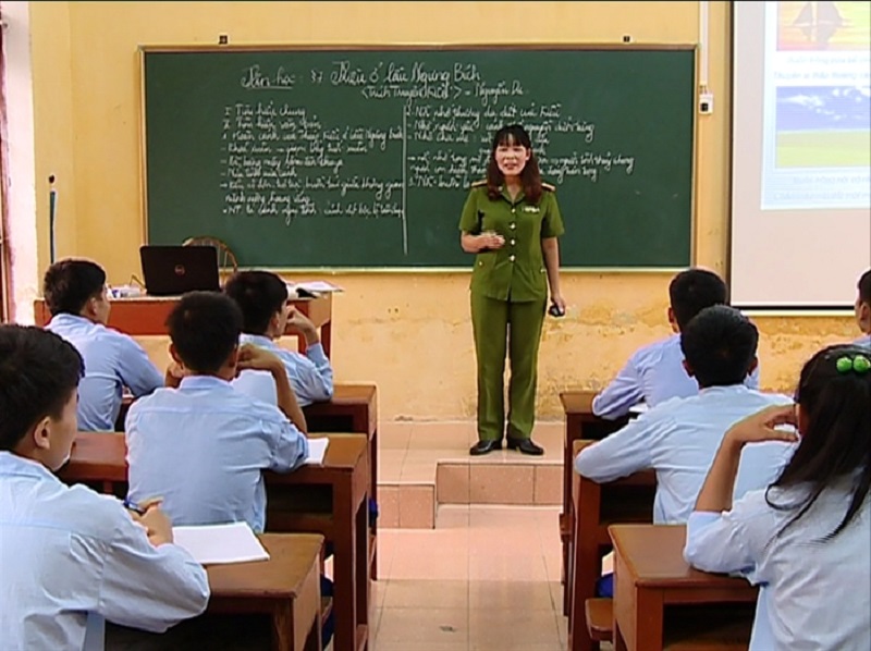 Regime of making phone calls for students and inmates of reformatories in Vietnam