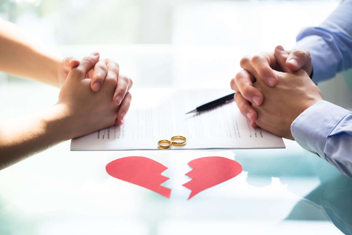 Mẫu đơn ly hôn 2023 và hướng dẫn cách ghi chi tiết nhất